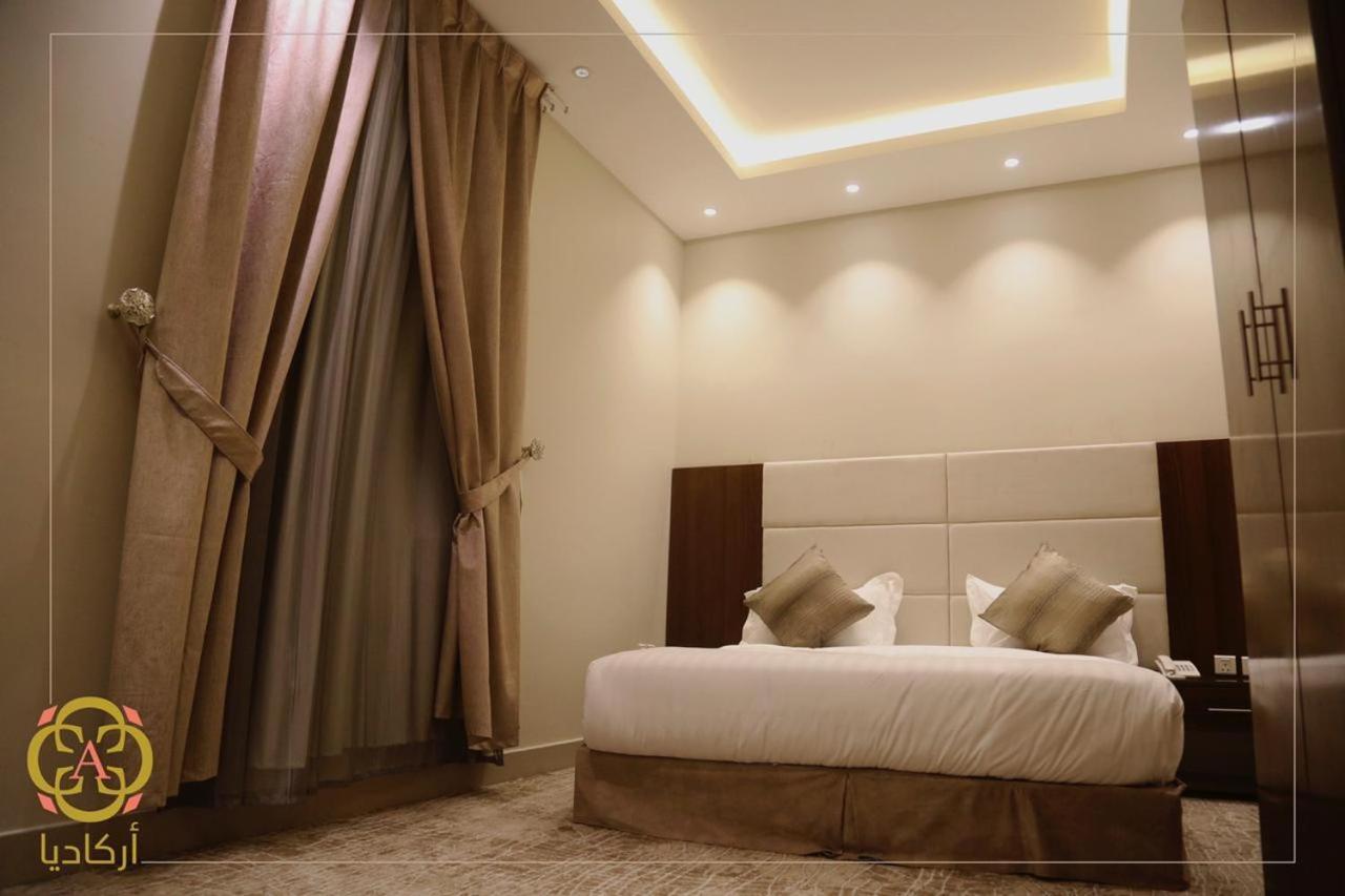 Arcadia Hotel Suites Yarmouk Эр-Рияд Экстерьер фото
